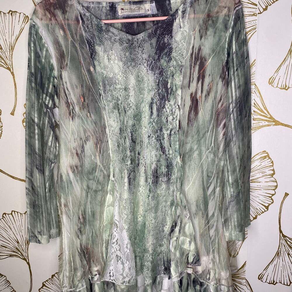 Vintage lace shirt | Hannah Montana inspired